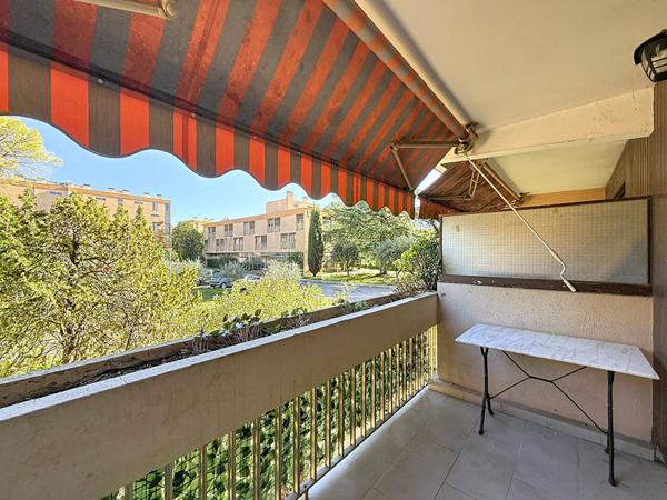 Exclusivité- Appartement 1 pièce à vendre à Peymeinade - Secteur Peygros