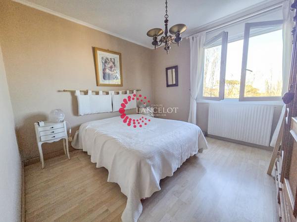 Appartement 4 pièces 81 m² avec balcon et parking privatif