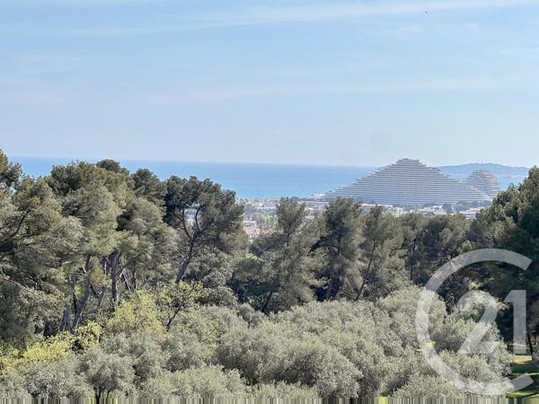 Appartement F2 à vendre  2 pièces - 57,68 m2 CAGNES SUR MER - 06