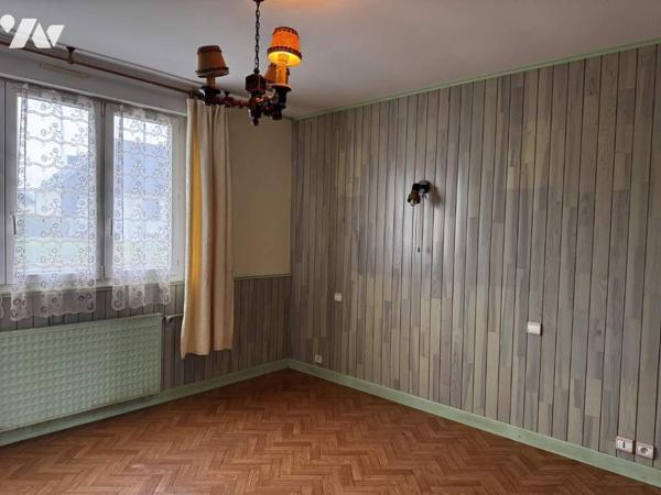 Maison 73 m²  UZEL