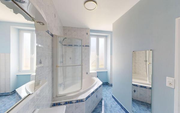 Appartement à vendre    4 pièces • 111,43 m2 Belfort