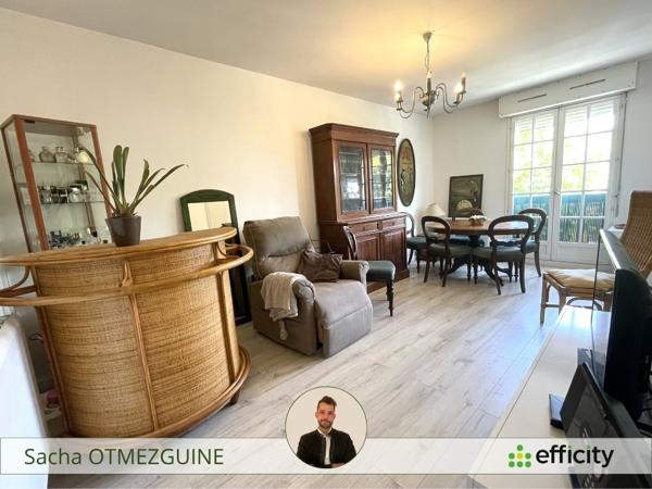 Appartement
         3 pièces
        - 41 m² Exclusivité 74 000 € *