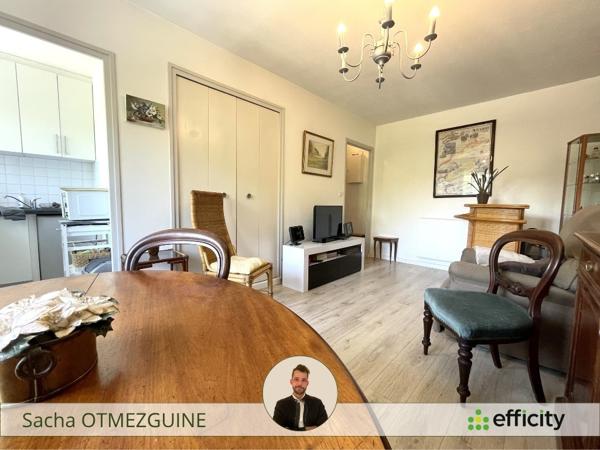 Appartement
         3 pièces
        - 41 m² Exclusivité 74 000 € *