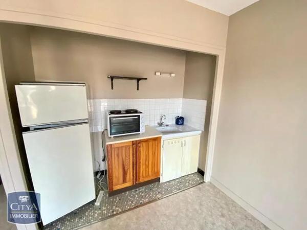 Appartement à louer 1 pièce 21.82m² Tours (37000)