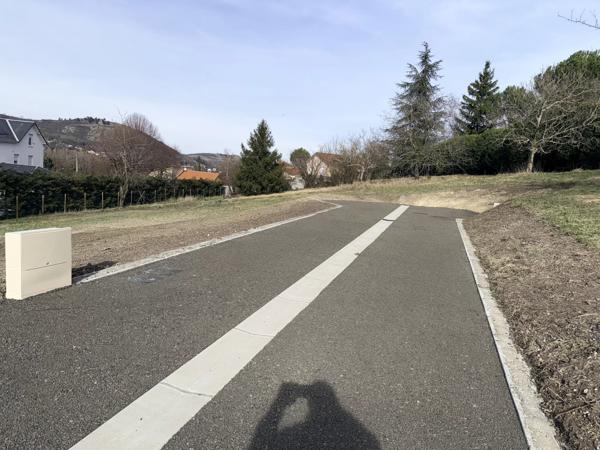 Immobilier Veyre-Monton (63960) – Terrain constructible 500m2 – 100 000 €