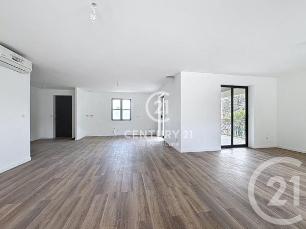 Maison à vendre  8 pièces - 184,02 m2 CHAMPAGNE AU MONT D OR - 69