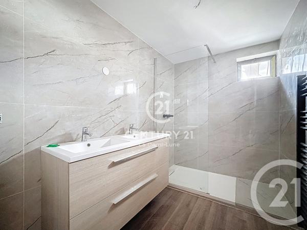 Maison à vendre  8 pièces - 184,02 m2 CHAMPAGNE AU MONT D OR - 69