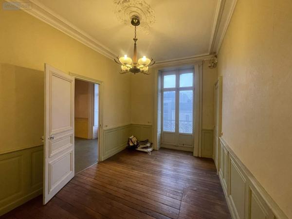 Fonds et/ou murs commerciaux à vendre à Rennes en Ille-et-Vilaine (35000), ref : 35117/1019   
RENNES-COLOMBIER