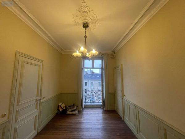 Fonds et/ou murs commerciaux à vendre à Rennes en Ille-et-Vilaine (35000), ref : 35117/1019   
RENNES-COLOMBIER