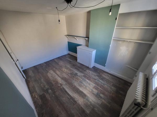 Appartement à LAGNY SUR MARNE (77400)