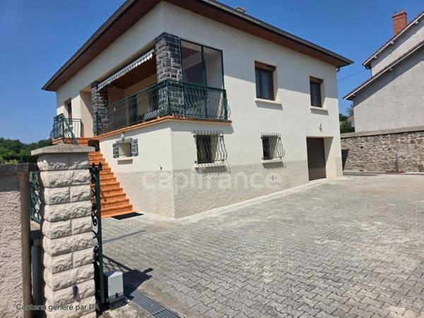 Maison avec jardin verger piscinable – À deux pas des commodités ! 132 m² de confort, 4 chambres, terrasse, garage, fibre… Parfaite pour accueillir vos nouveaux projets de vie !