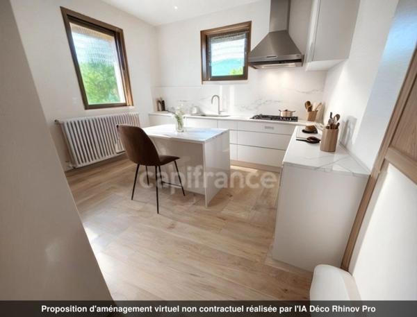 Maison avec jardin verger piscinable – À deux pas des commodités ! 132 m² de confort, 4 chambres, terrasse, garage, fibre… Parfaite pour accueillir vos nouveaux projets de vie !