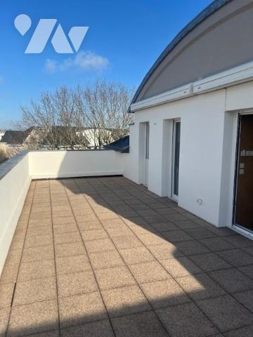 VANNES - LE BONDON  - DERNIER ETAGE TERRASSE 38M2