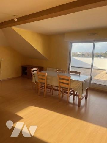 VANNES - LE BONDON  - DERNIER ETAGE TERRASSE 38M2