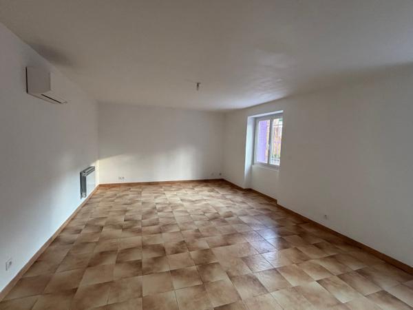 Maison 07700 Saint Just D Ardeche 4 pièce(s) 119 m2 Saint-Just-d'Ardèche (07700)