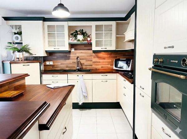 Rare à Saint-Martin : Triplex contemporain avec rooftop, terrasses et garage – DPE C