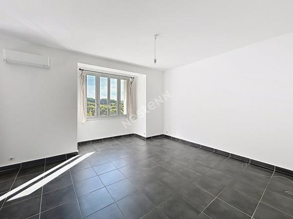 Appartement 3 pièces 87m² à Toulon secteur Claret