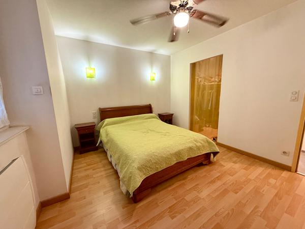 MAISON DE CARACTÈRE - 220 m² - 8 PIECES - 5 CHAMBRES - JARDIN - DIVISIBLE EN 2 MAISONS - CHARME ET AUTHENTICITÉ à REQUISTA - A PROXIMITE DE LA VALLEE DU TARN Requista