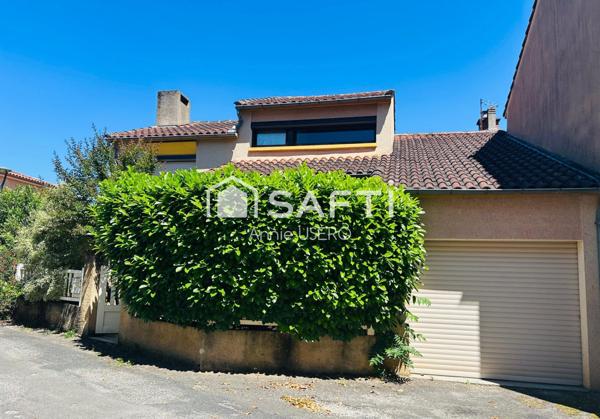 Maison de ville, tout confort, avec garage