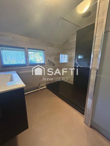 Maison de ville, tout confort, avec garage