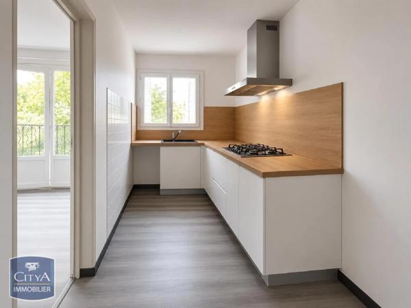 Maison à louer 6 pièces 133.28m² Bédoin (84410)