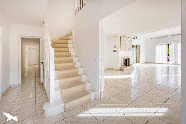 Maison à vendre 384 345 € Saint-Victurnien 7 p 255 m² DPE C