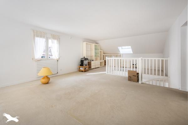 Maison à vendre 384 345 € Saint-Victurnien 7 p 255 m² DPE C