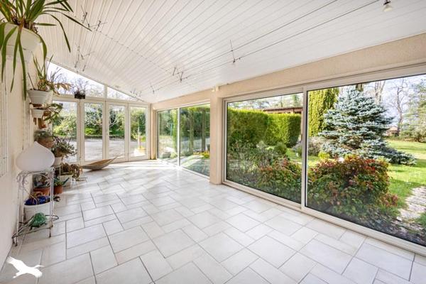 Maison à vendre 384 345 € Saint-Victurnien 7 p 255 m² DPE C