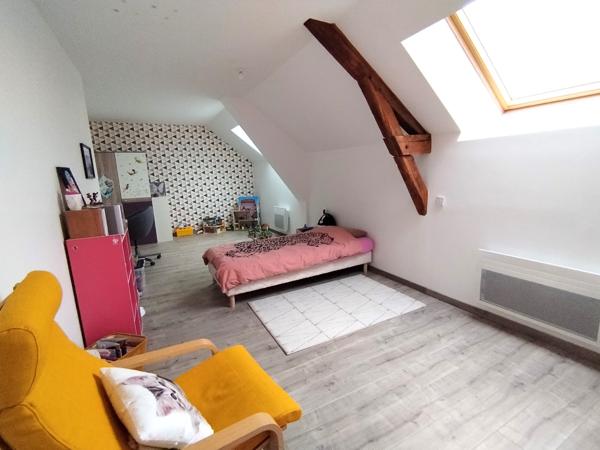 Montours (35460) Maison de bourg 6 pièces 172 m2