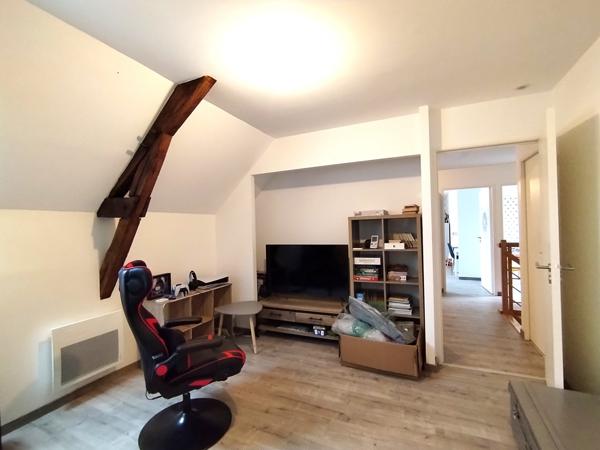 Montours (35460) Maison de bourg 6 pièces 172 m2