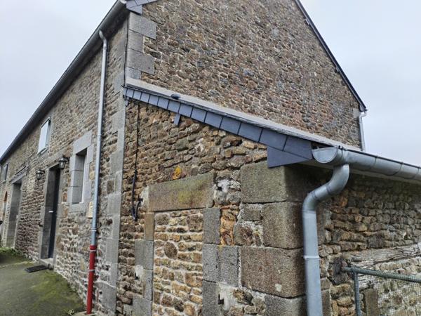 Montours (35460) Maison de bourg 6 pièces 172 m2