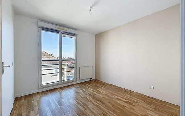 Appartement à vendre    2 pièces • 49,06 m2 Montigny-le-Bretonneux