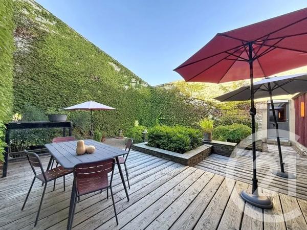 Maison à vendre  8 pièces - 379,12 m 2   LECTOURE  - 32