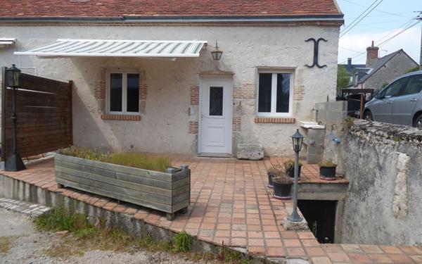 Maison à louer    1 pièce •  Avaray