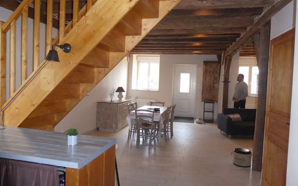 Maison à louer    1 pièce •  Avaray