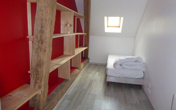 Maison à louer    1 pièce •  Avaray