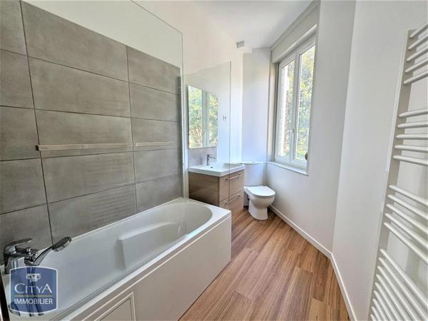 Maison à louer 5 pièces 133.2m² Haubourdin (59320)