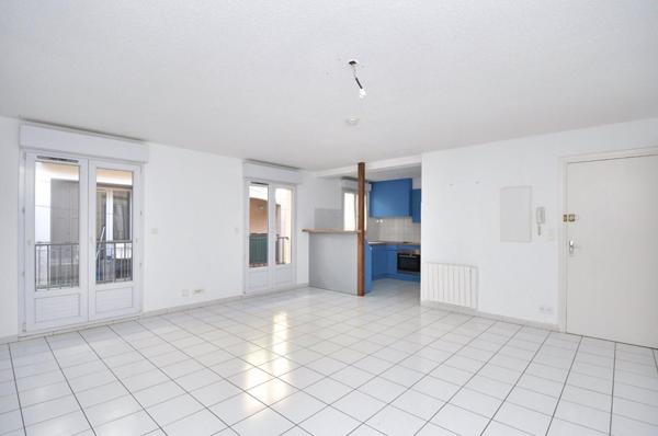 T3 avec Patio et Grand Garage au Coeur du Village d'Argelès-sur-Mer