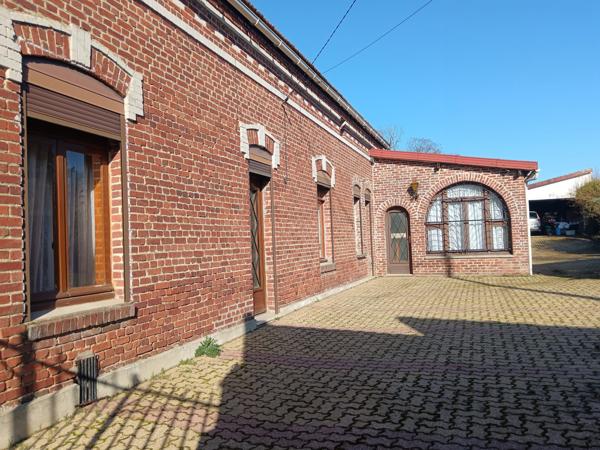 Belle maison de campagne à vendre secteur calme