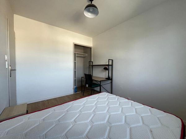 LA ROCHE SUR YON PROCHE GARE ! IMMEUBLE DE RAPPORT A VENDRE EXCLUSIVITE AMEPI