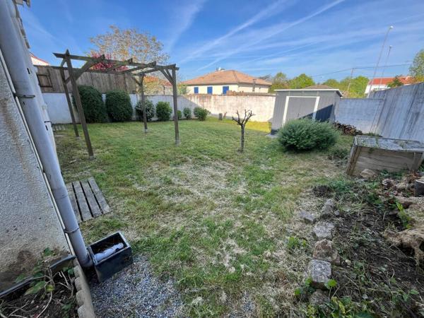 LA ROCHE SUR YON PROCHE GARE ! IMMEUBLE DE RAPPORT A VENDRE EXCLUSIVITE AMEPI