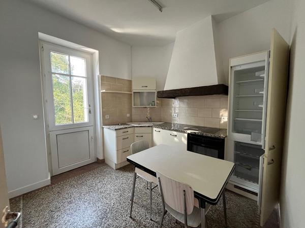 Maison Nantes T6 120 m2 avec jardin,  
Nantes 44000