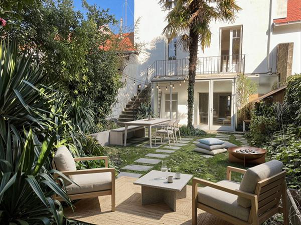 Maison Nantes T6 120 m2 avec jardin,  
Nantes 44000