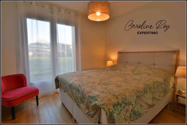 Saint-Fiacre-sur-Maine (44690) SAINT-FIACRE-SUR-MAINE Maison de charme 3 ch, garage-atelier de 65 m² et jardin d'environ 930 m²