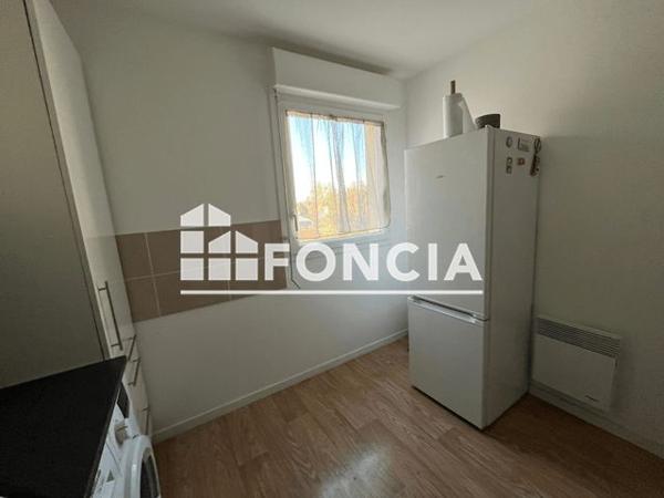 Location Appartement 3 pièces 63.3 m² - Allonnes 72700