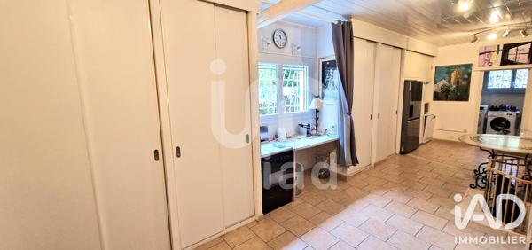 Maison (prestige) à vendre 11 pièces 250 m² Nîmes