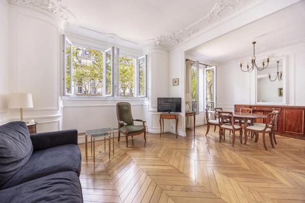 Appartement Paris 7 e - SÉGUR
