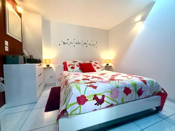 Maison de village de 90m² avec ascenseur, garage et terrasse