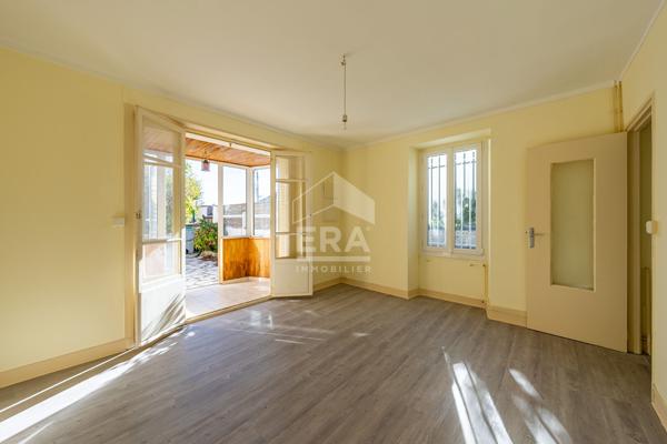 Charmante maison en pierre 3 pièces 2 chambres