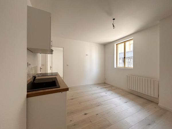 Appartement T2 Rez de chaussée Proche de la Dordogne !